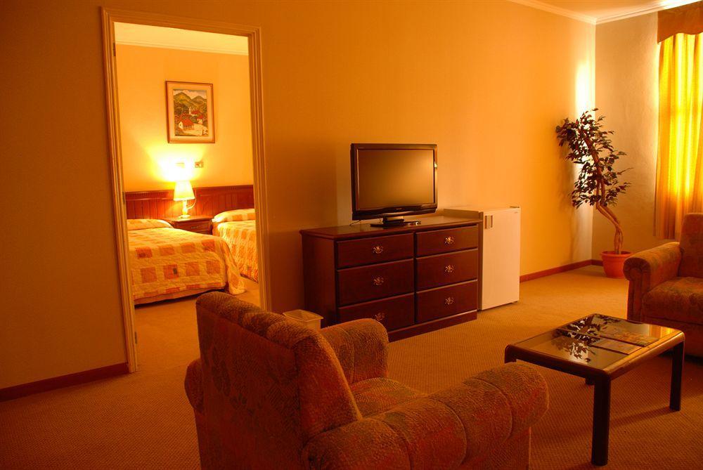 Hotel Capital San Salvador Kültér fotó